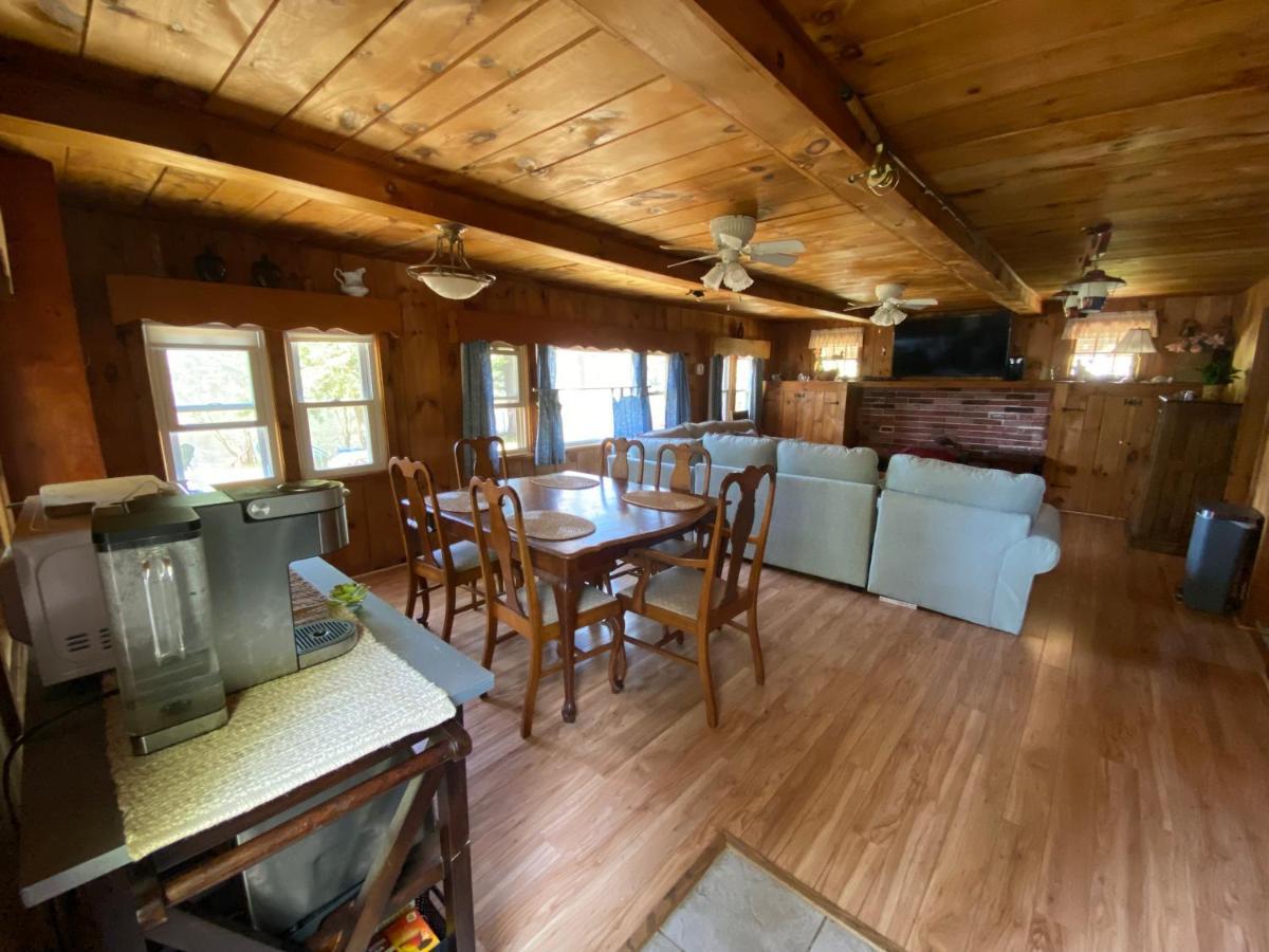 Lake Luzerne Adirondack Waterfront Cabin Upper Hudson Tributary 빌라 외부 사진