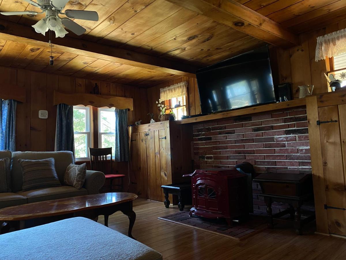 Lake Luzerne Adirondack Waterfront Cabin Upper Hudson Tributary 빌라 외부 사진