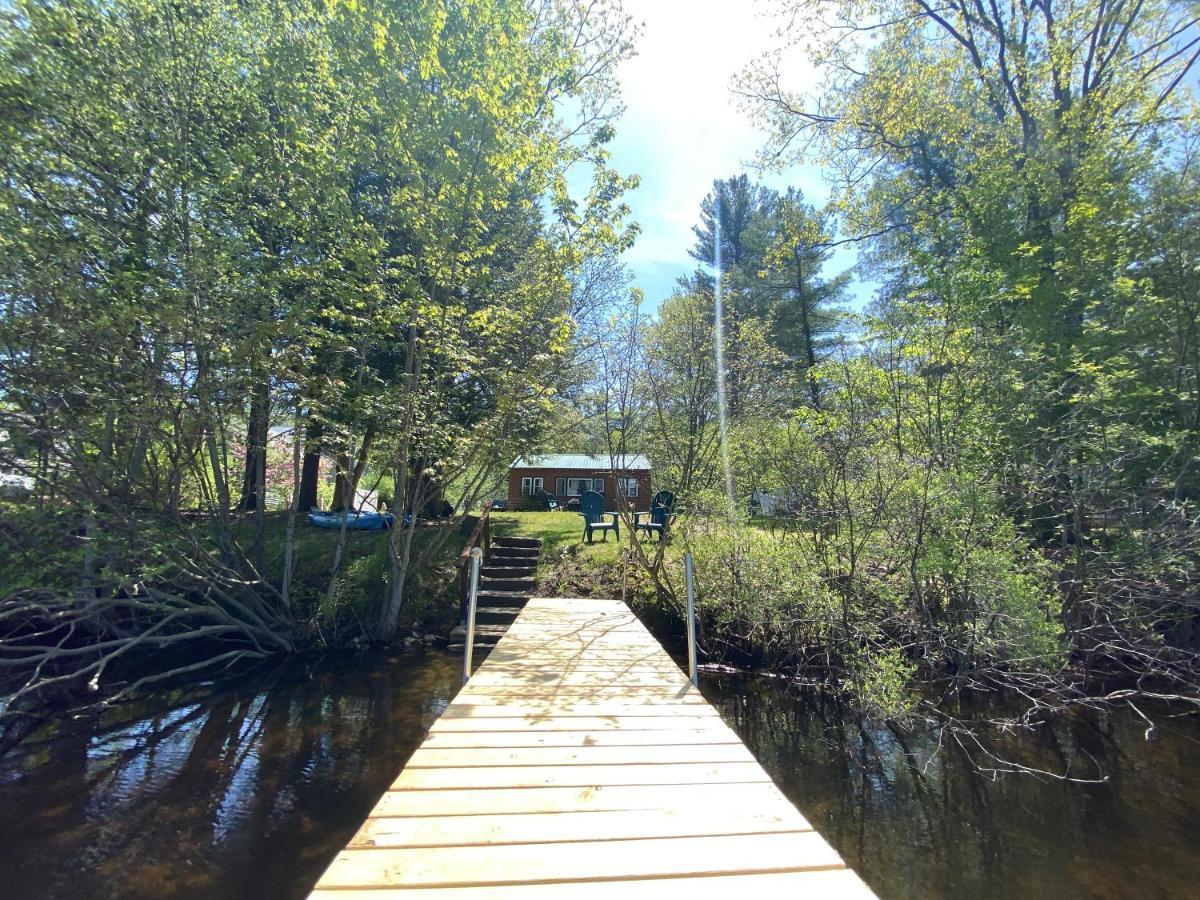 Lake Luzerne Adirondack Waterfront Cabin Upper Hudson Tributary 빌라 외부 사진